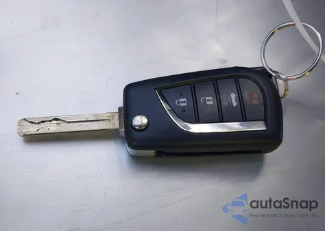 2018 Toyota Camry Le z USA, uszkodzony, nr VIN 4T1B11HKXJU018044